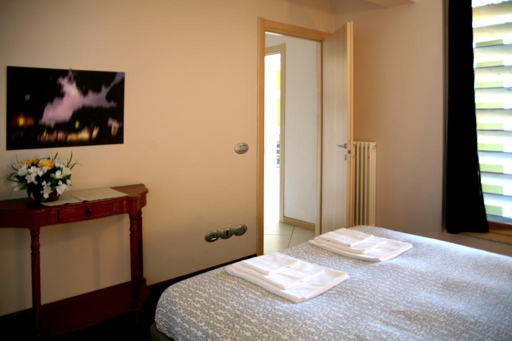 Residence Giglio Comer See Gravedona Chambre photo